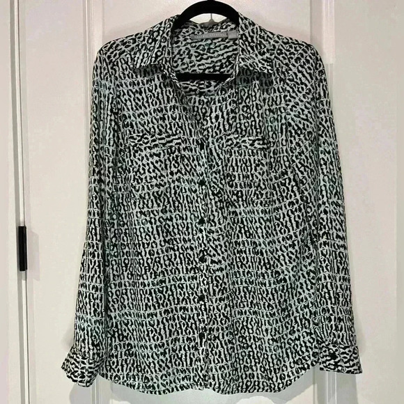 VALERIE STEVENS GEOMETRIC PRINT BUTTON-UP BLOUSE - Picture 1 of 4